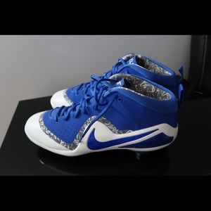 Nike baseball shoes for men